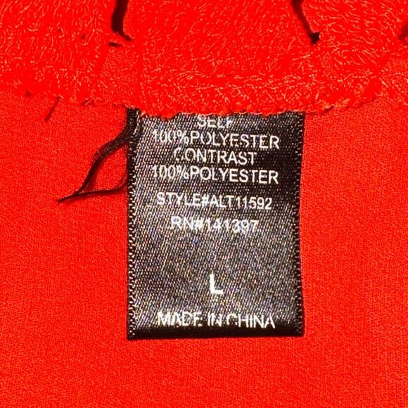 ASTR Crochet Tank Top Women's Size L Scarlet Red Geometric See Through Back Zip - Picture 6 of 6